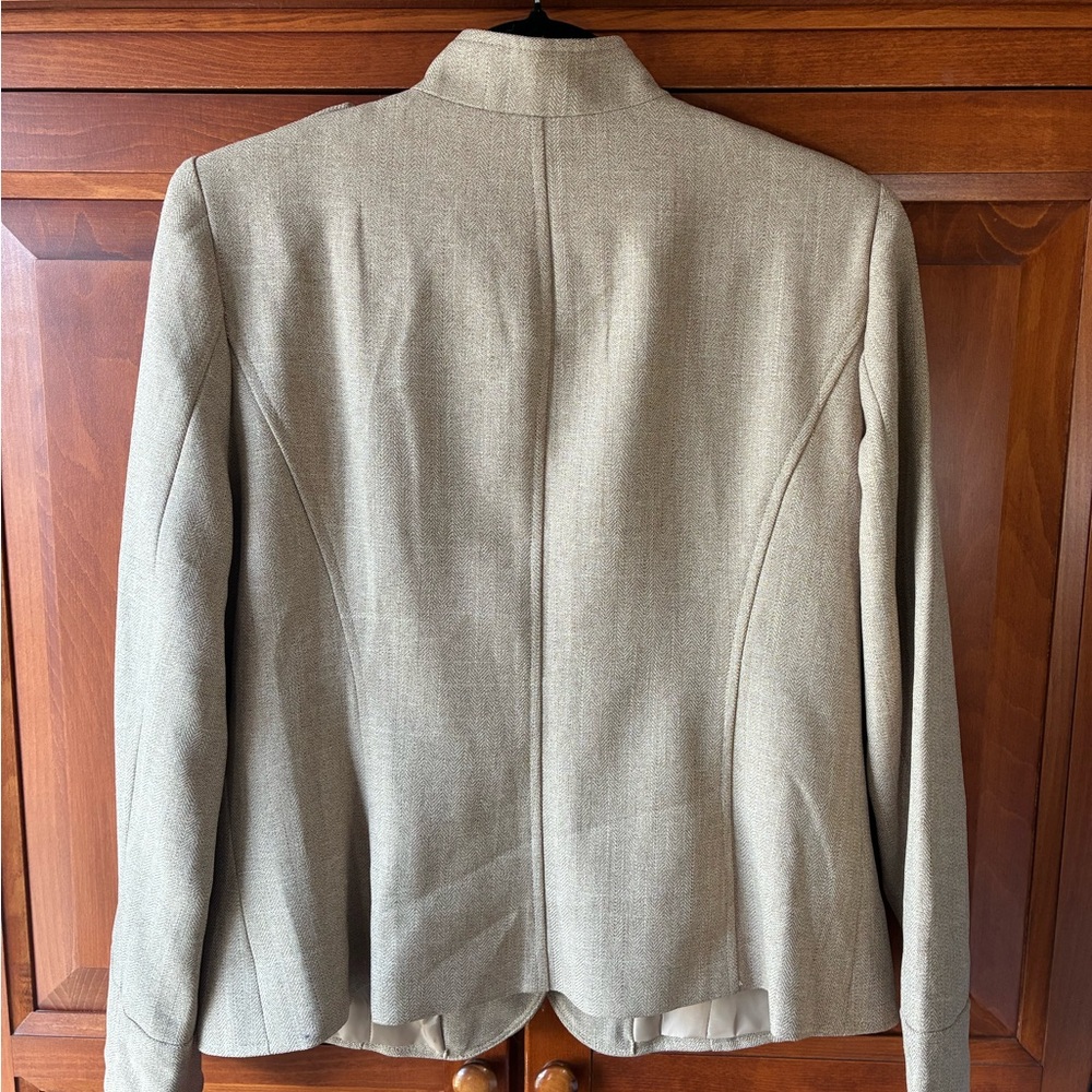 Chic Tan Button-Up Utility Jacket - image 4